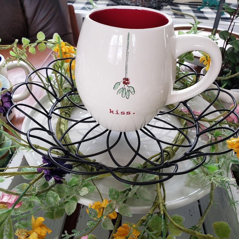 Rae Dunn mug
